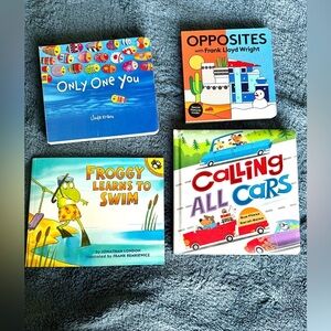 Bundle of 4 little kids books good used condition